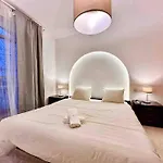 Poolside Paradise Sea View וילה Is-Swieqi
