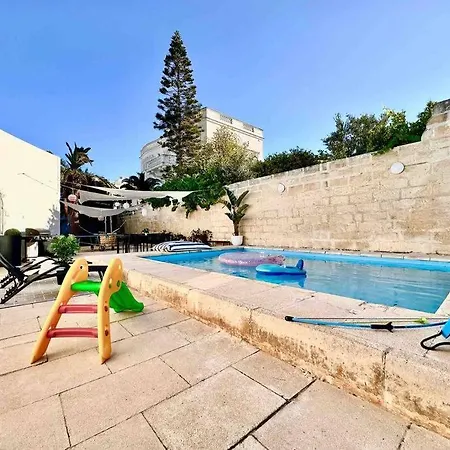 Poolside Paradise Sea View Βίλα *