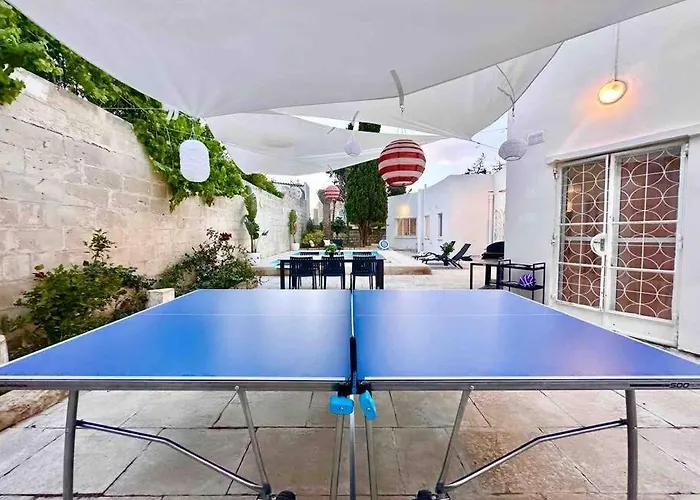 Villa Poolside Paradise Sea View Is-Swieqi